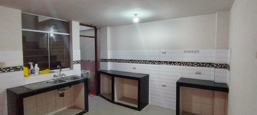 Casa 3 Dormitorios, 3 Baños, 1 Cochera