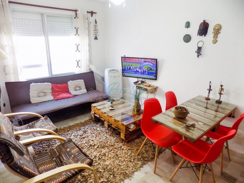 Apartamento En Peninsula, 1 Dormitorios *- Ref: 2789