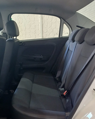Volkswagen Voyage 1.0 12v Total Flex 4p
