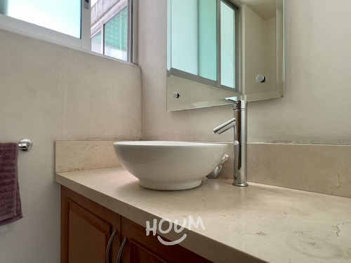 Casa En Tlacoquemecatl Del Valle, Benito Juárez Con 5 Recámaras, 320 M², Id: 150655