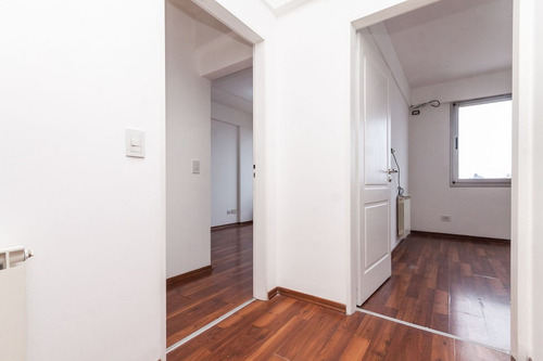 Piso Exclusivo De 4 Amb -en El Centro De Lanusita