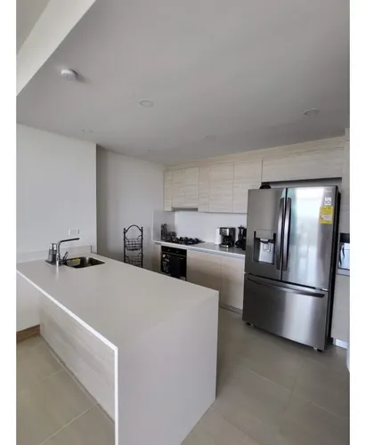 Apartamento En Morros Eos