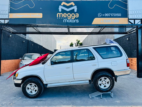 Toyota Hilux SW4 3.0 16V 4P 4X4 SRV TURBO DIESEL