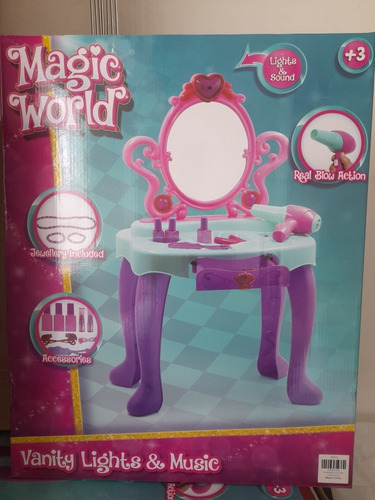 Imagen 1 de 2 de Peinadora Con Accesorios Para Niñas