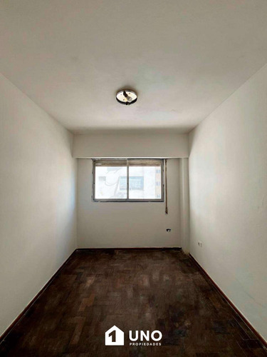 Oroño Y Mendoza - Dpto De 1 Dormitorio.