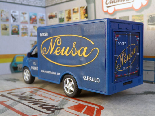 Miniatura Caminhão Doces Neuza
