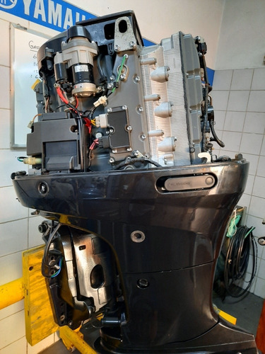 Motor De Popa Suzuki 175hp 4t Semi Novo