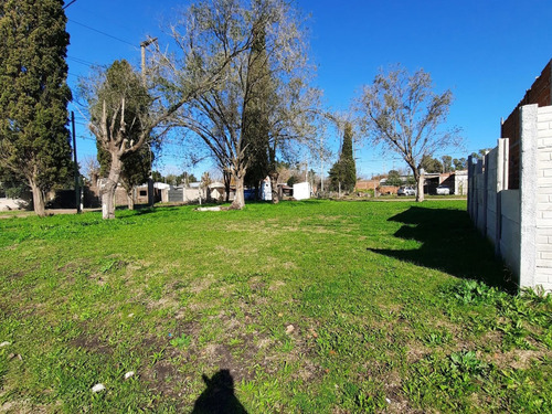 Venta Lote En Barrio Semicerrado-melchor Romero