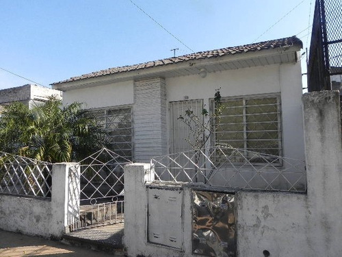 Casa En Venta En La Tablada