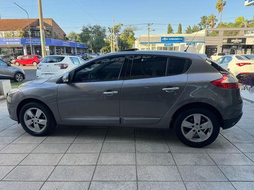 Renault Mégane III 2.0 Luxe