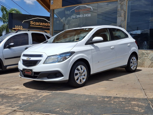 Chevrolet Onix ONIX HATCH LT 1.4 8V FlexPower 5p Mec.