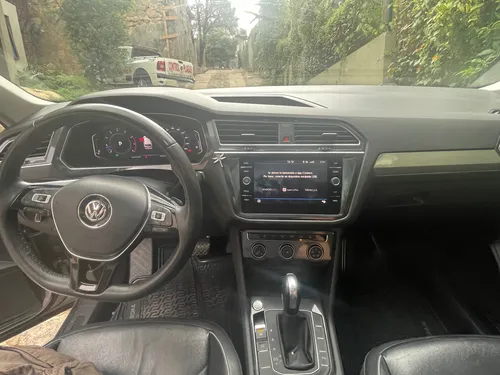 Volkswagen Tiguan 1.4 R-line