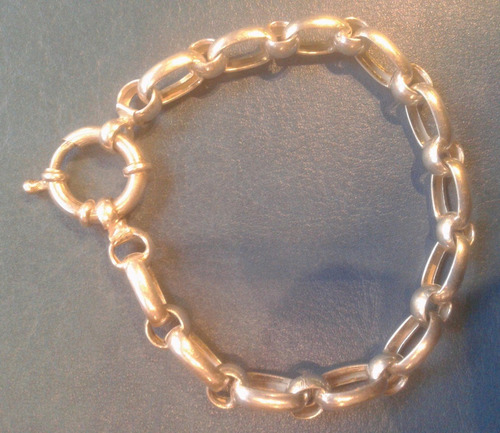 Pulsera Plata 11 Gramos 19 Cm.  Eslabon De 10 Mm X 3 Mm 