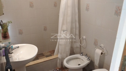 Imagen 12 de 20 de Venta Chalet 3 Dormitorios Estilo Inglés