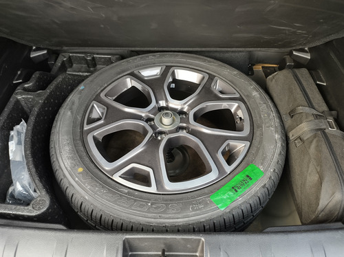 Jeep Renegade 1.8 Longitude Flex Aut. 5p
