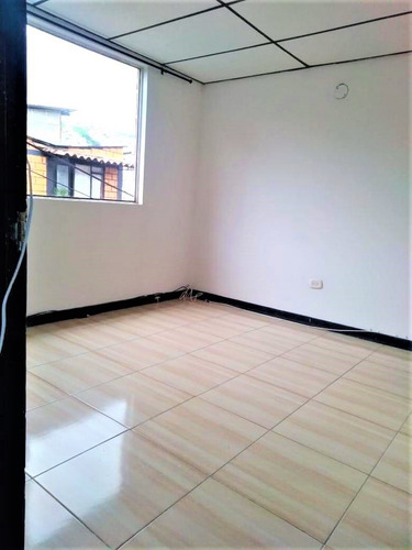 Venta De Casa En La Leonora