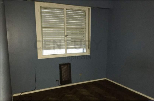 48 E/ 7 Y 8, La Plata - Departamento 4 Dormitorios Y Cochera
