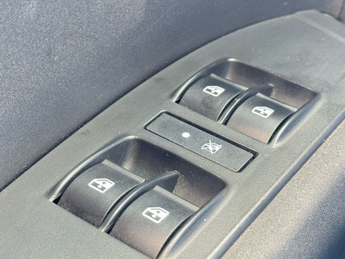 Fiat Cronos 1.0 FIREFLY FLEX DRIVE MANUAL