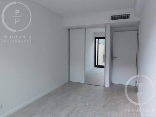 Venta 4 Ambientes Con Patio, Balcón Con Parrilla, Dependencia Y Cochera, Belgrano.