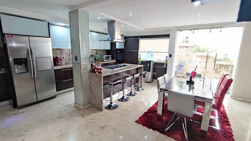 Imagen 2 de 15 de Fernando Perez Vende Hermoso Townhouse En El Rincon Naguanagua