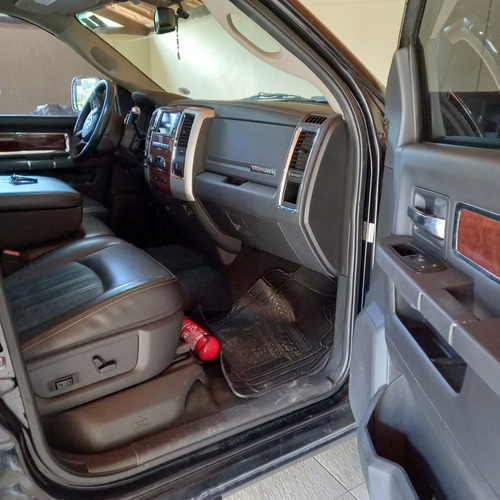Imagem 12 de 16 de Ram Ram 2500 2012 6.7 Laramie Cab. Dupla 4x4 Aut. 4p