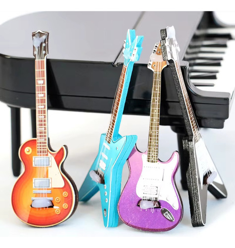 Pack De 4 Miniguitarras A Escala 1:12. Les Paul, Strato, Etc