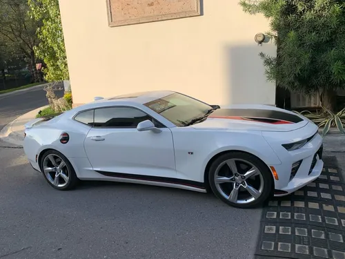 Chevrolet Camaro 6.2 Ss At