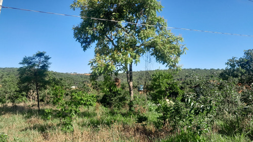 Terreno 950 Mt/2, Localizado Próximo À Fábrica Da Iveco.