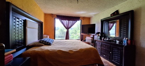 Casa Familiar Espaciosa En San Bartolo Amanalco