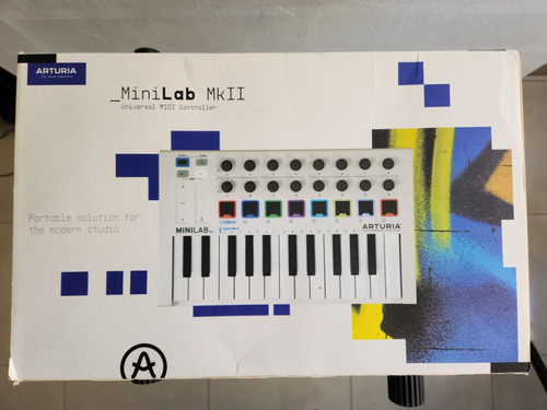 Teclado Controlador Midi Lab2 - Arturia