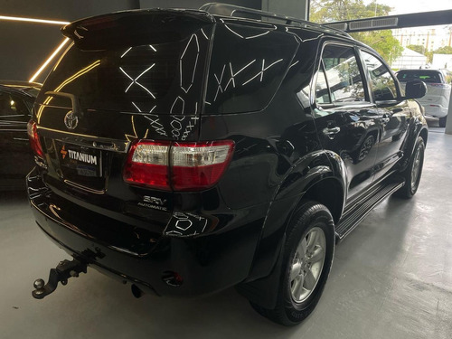 Toyota Hilux SW4 SRV D4-D 4x4 3.0 TDI Dies. Aut