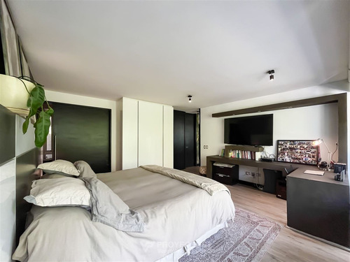 Departamento En Venta De 1 Dorm. En Lo Barnechea