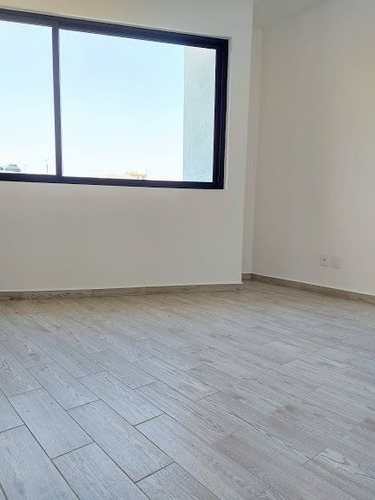 Imagen 6 de 15 de Venta Departamento En Letrán Valle Con Roof Privado