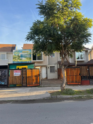 Casa Con Excelente Ubicación Y Gran Potencial Comercial