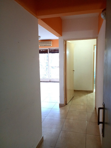Depto. 3 Amb. Fte. C/balcon Santo Tome Al 3200