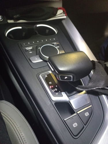 Imagem 10 de 14 de Audi A4 - 2018/2018 2.0 Tfsi Ambiente Gasolina 4p