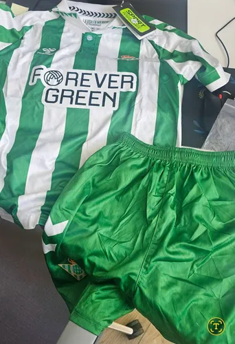 Uniforme Betis Niño Talla 12