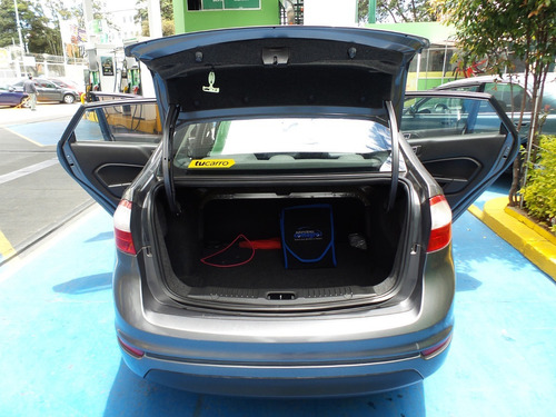 Ford Fiesta 1.6 Se At