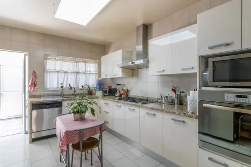 Casa En Venta En Letrán Valle