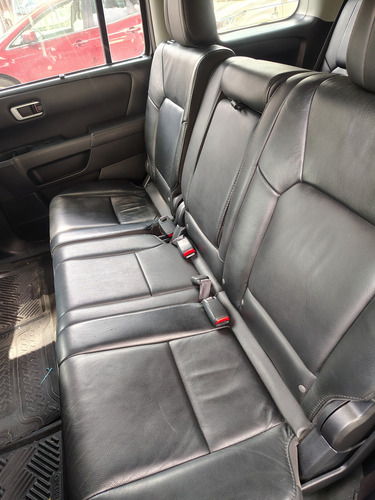 Honda Pilot 3.5 Touring V6 . At