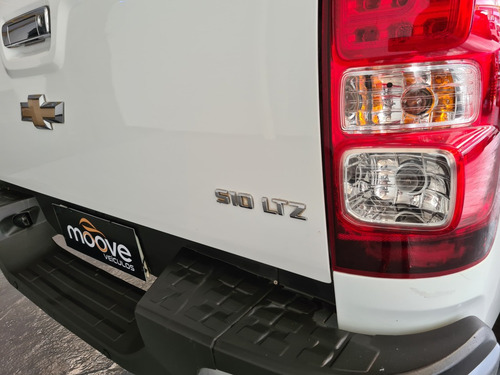 Imagem 12 de 14 de Chevrolet S10 2.4 Ltz 4x2 Cd 8v Flex 4p Manual