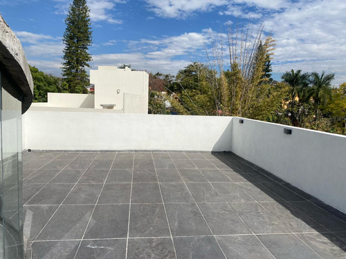 Hermosa Casa En Lomas De Cuernavaca Nueva En Privada Con P