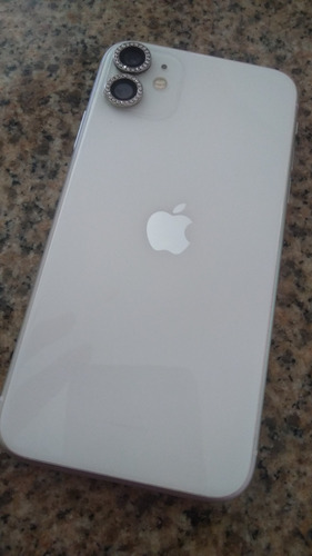 iPhone 11, Dual Sim, 64gb, 4gb Ram Cor Branco - Excelente (Recondicionado)