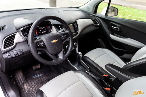 Imagen 9 de 14 de Chevrolet Tracker 1.8 Awd 2018
