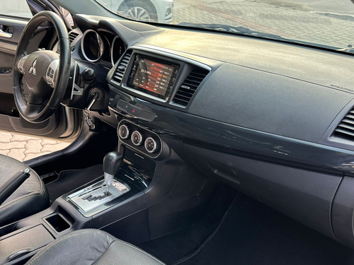Mitsubishi Lancer 2.0 16v