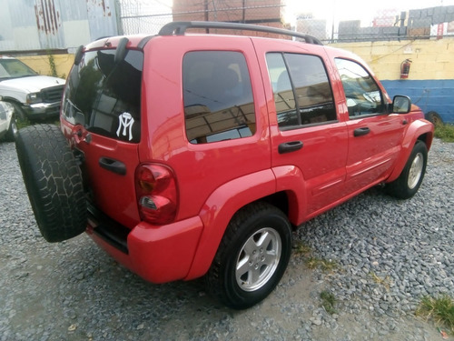 Imagen 3 de 6 de Jeep Liberty 2004
