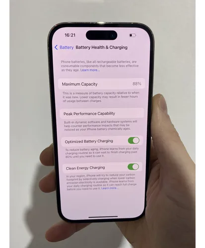 Apple iPhone 14 Pro (128 Gb) Gold - Usado Batería Al 88% (Usado)