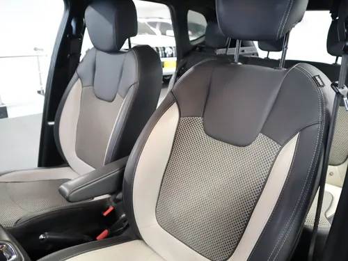 Renault Captur 2.0 Intens Automática
