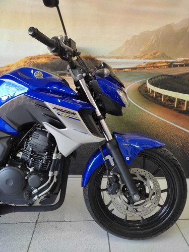 Imagem 2 de 8 de Yamaha Fazer 250. Abs