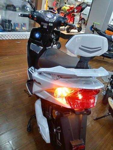 Sunra Hawk Moto Scooter Electrica 0 Km 3000 W Gel 2021 A